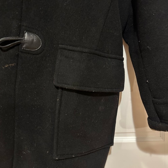 Burberry large women’s pea coat - Picture 8 of 8